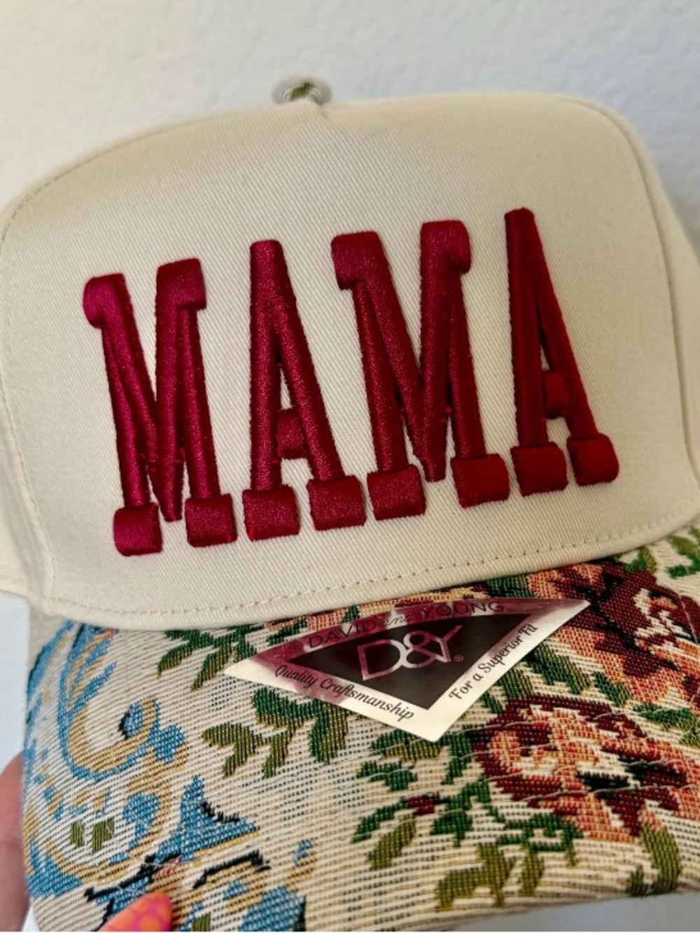D&Y Cream Cap with Red 'MAMA' and Floral Tapestry Bill